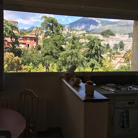 Apartment Dans